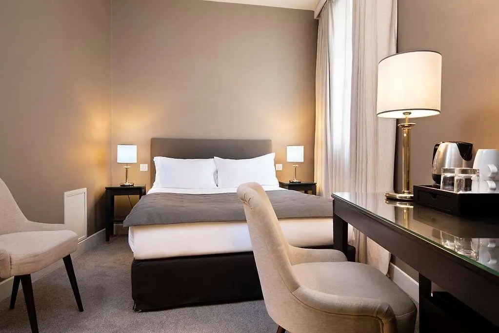 ****  Hotel Madeleine Plaza Paris France