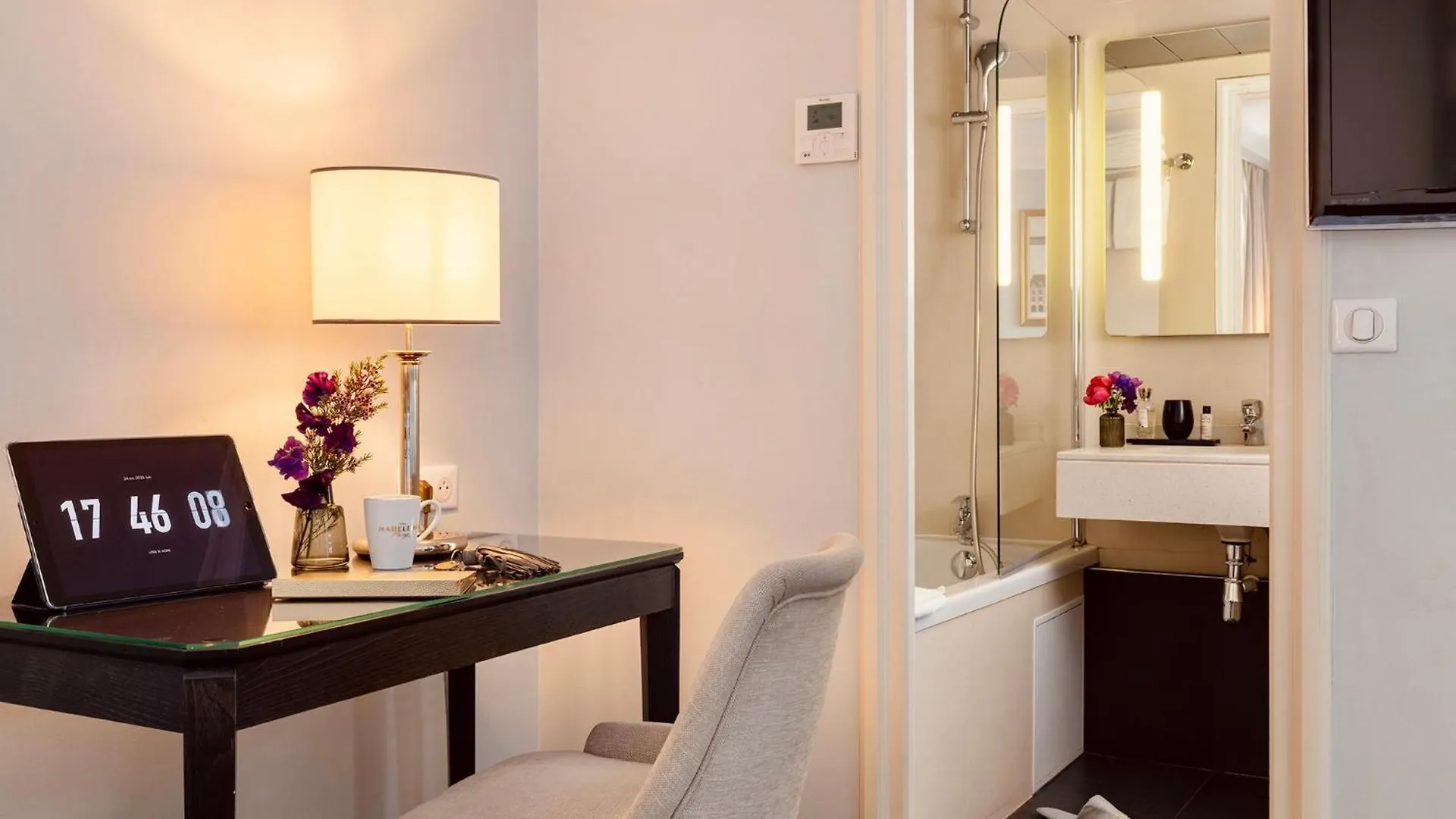 Hotel Madeleine Plaza Paris 4*,